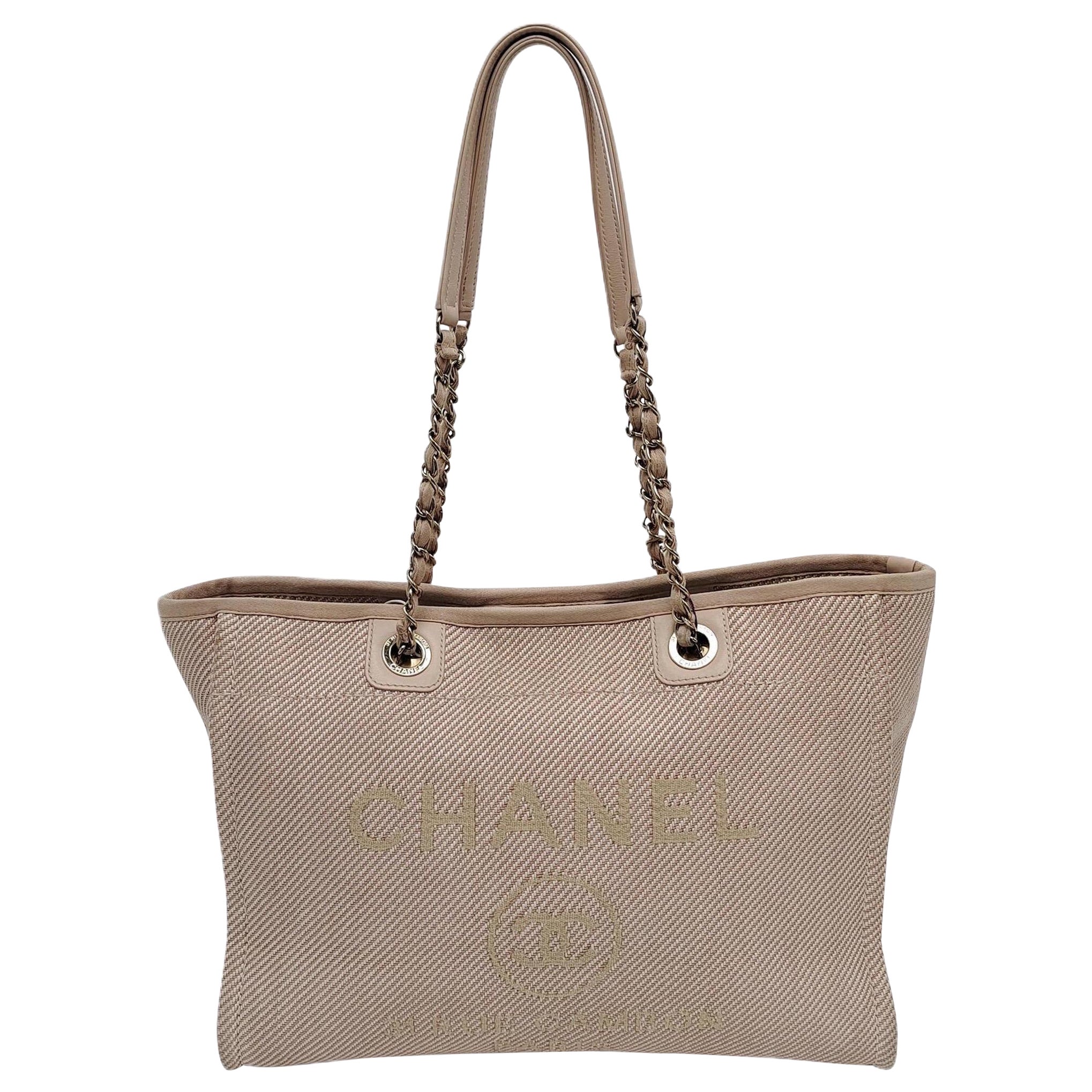 Chanel Deauville Tote Rosa Chiaro Tessuto Pelle Catena Cinturino Piccolo 34cm