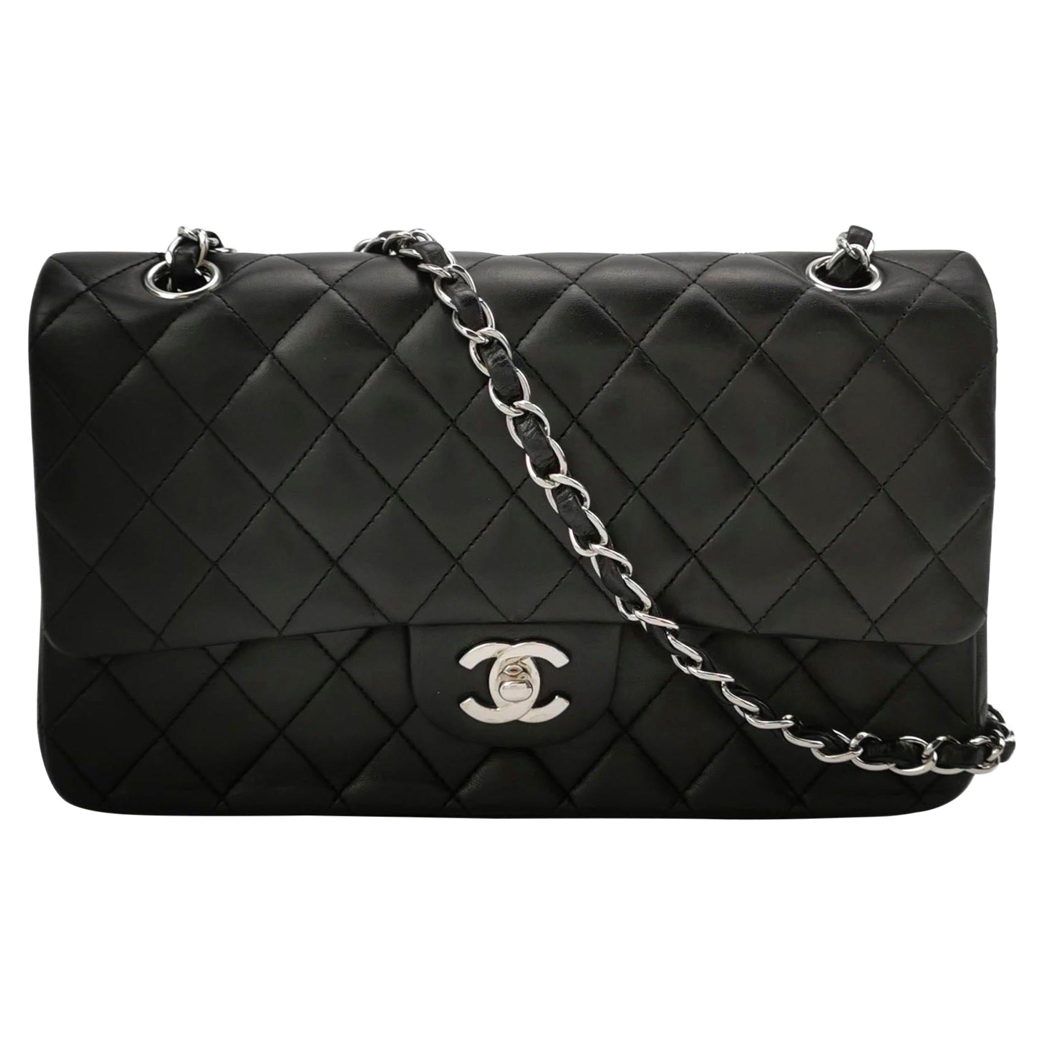 Chanel Timeless Classic Flap Medium Schwarzes Lammfell Leder Silberne Hardware, 2006