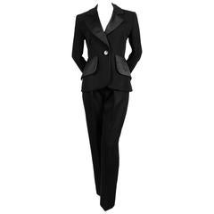 Iconic YVES SAINT LAURENT black 3 piece 'le smoking' suit