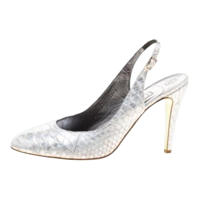 Gina Silber Chrom Python Slingback Sandalen Größe 40 im Angebot