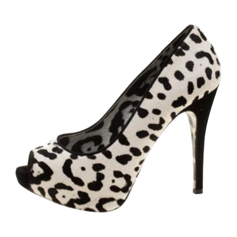Dolce & Gabbana escarpins à bout ouvert en veau blanc imprimé léopard, taille 35,5 en vente