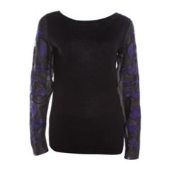 Escada - Top a maniche lunghe con ricami floreali in maglia di lana e seta nera - S
