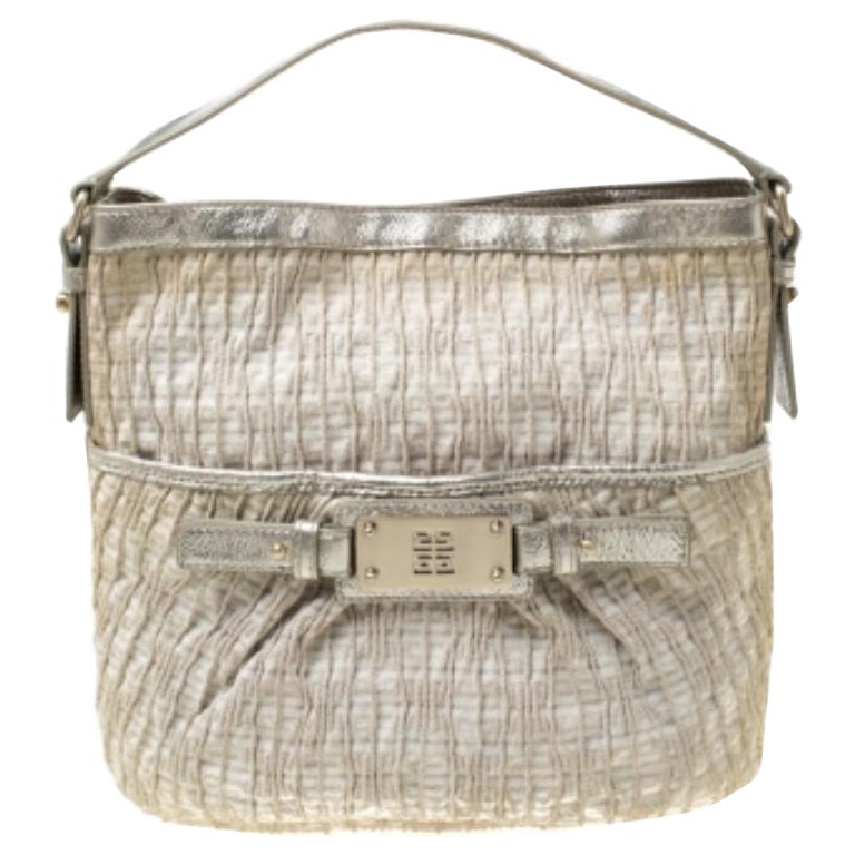 Hobo piccolo in tela e pelle scintillante beige di Givenchy in vendita