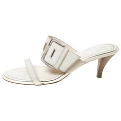 Sandali Tod's in pelle bianca con fibbie taglia 36