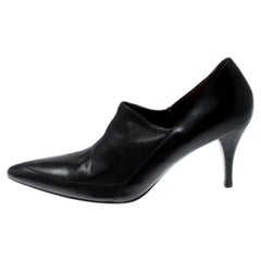 Gucci Pumps a punta in pelle nera taglia 38