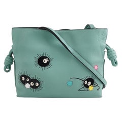Loewe x Studio Ghibli Collection Susuwatari Mini sac à bandoulière vert flamenco