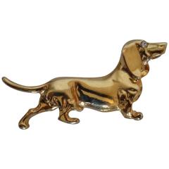 Vintage Gold Tone dachshund brooch pin