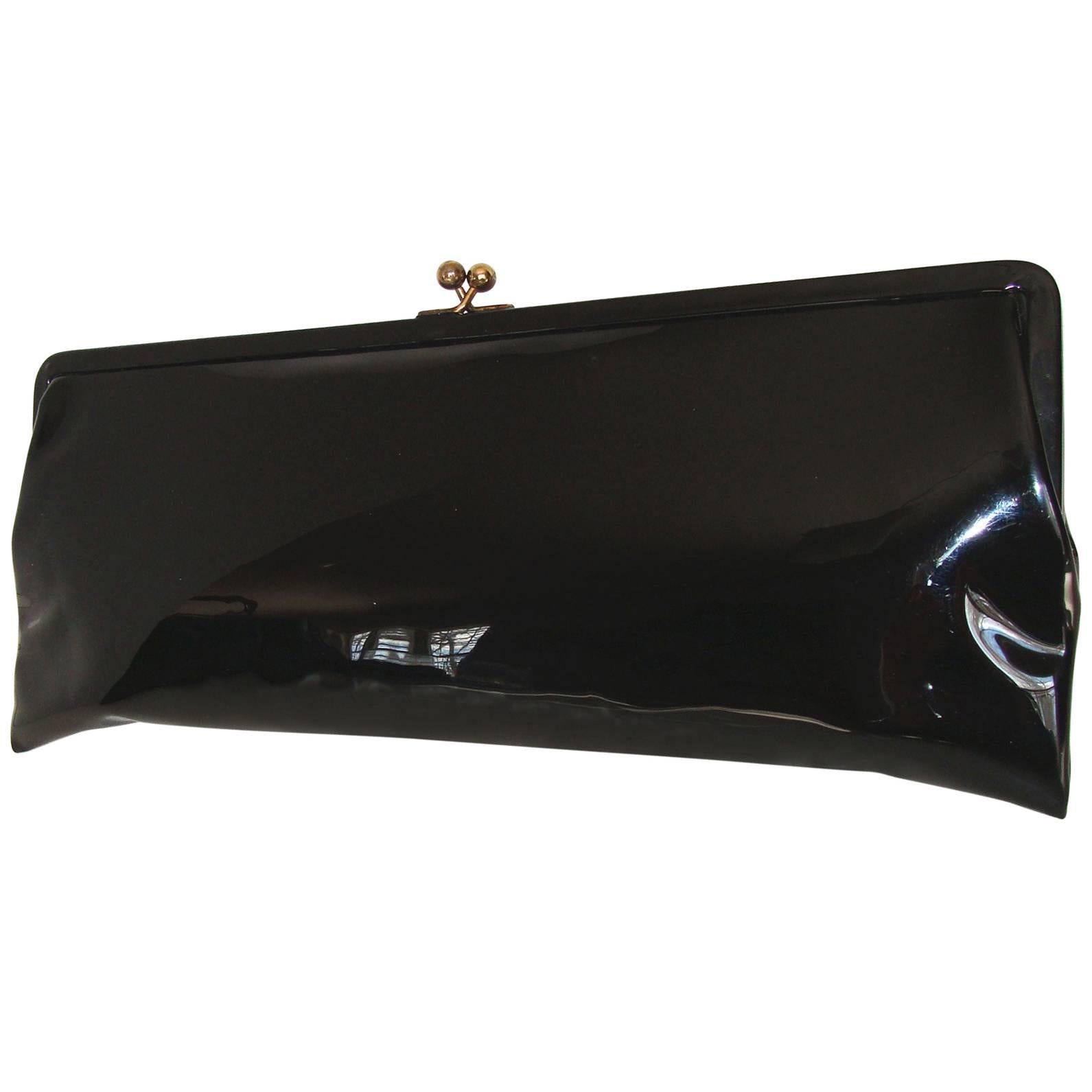 Spring!  Extreme Clutch in Black Patent with Great Lining