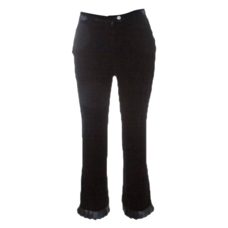 Emporio Armani - Pantaloni con fondo a balze in velluto nero - S in vendita