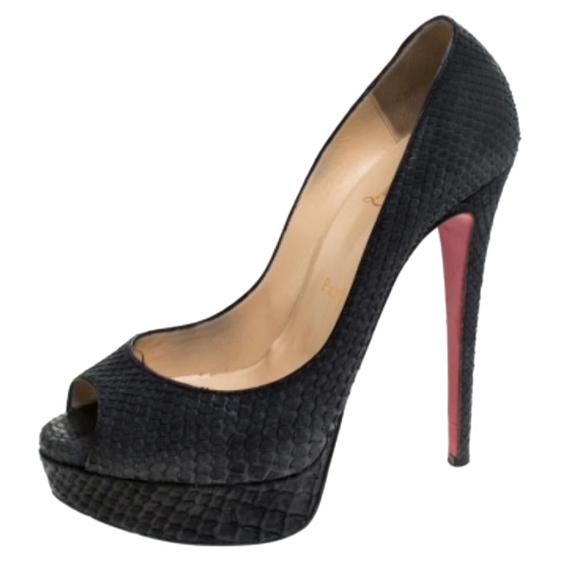 Christian Louboutin Schwarz Python Leder Lady Peep Toe Plateau Pumps Größe 37.5 im Angebot