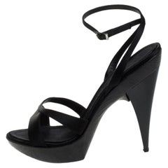 Giuseppe Zanotti Sandales à plateforme en satin noir Taille 40.5