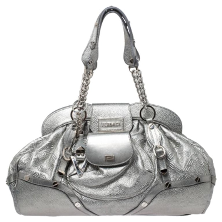 Versace Metallic Silver Leather Chain Link Satchel en venta