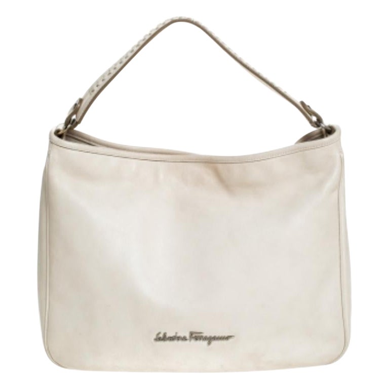 Salvatore Ferragamo Off-White Leather Hobo en vente