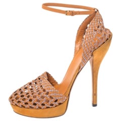 Gucci Two Tone Woven Leather Kyligh Ankle Strap Platform Sandals Size 37