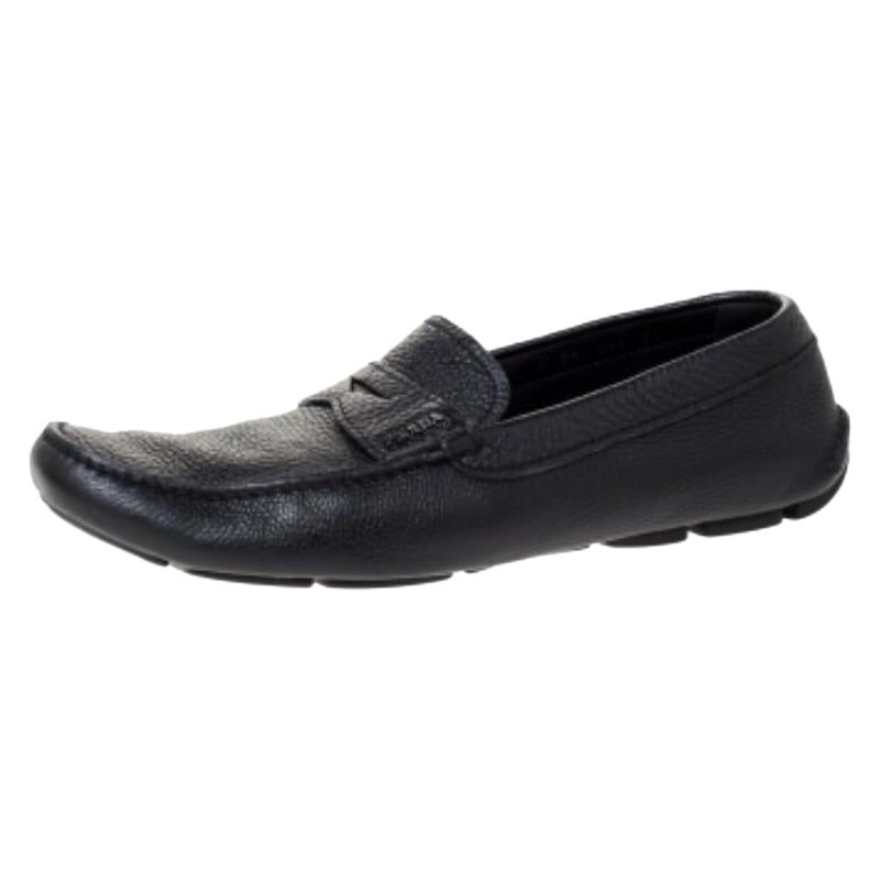 Prada Penny Slip On Loafers aus schwarzem Leder, Größe 43.5
