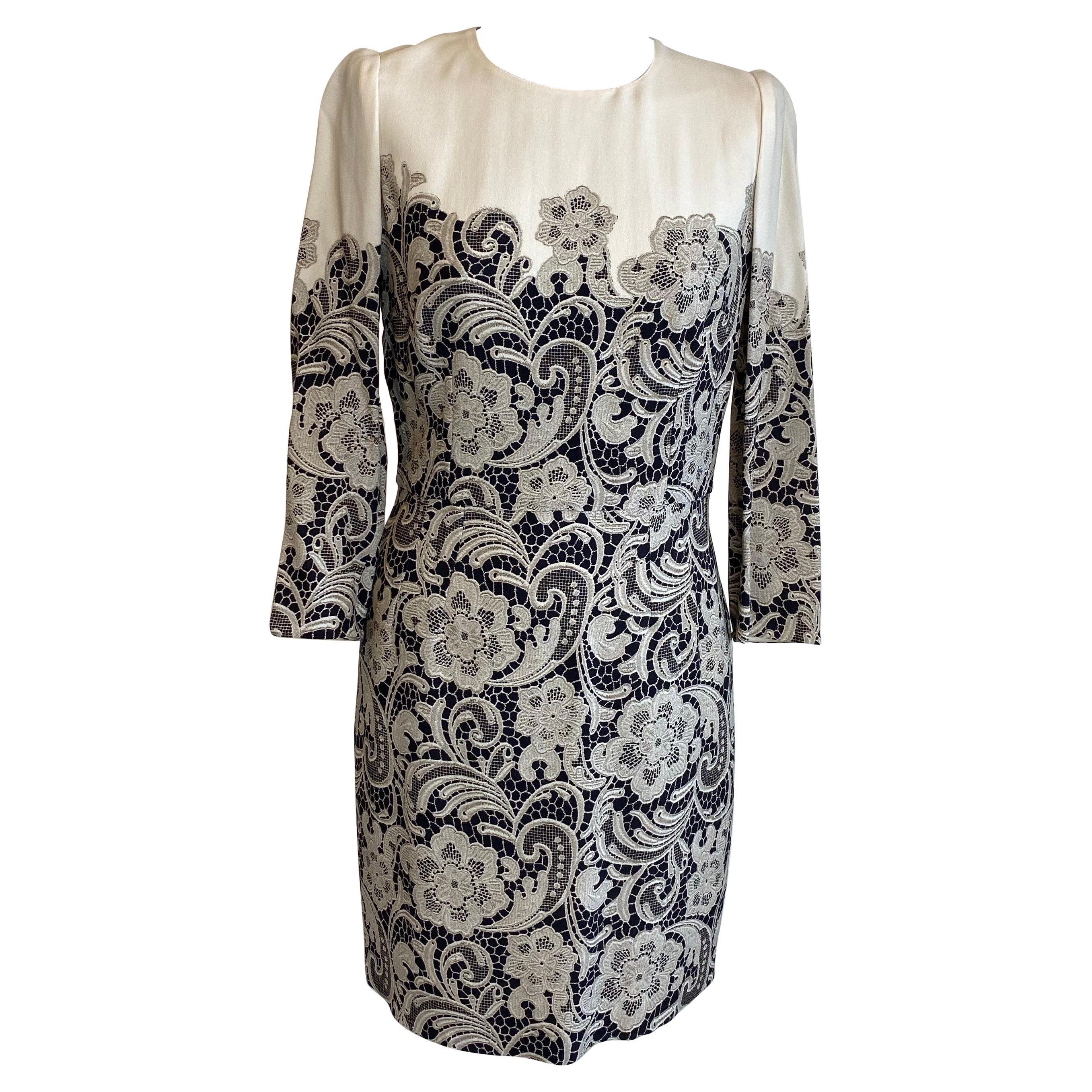 Dolce & Gabbana Robe midi. en vente