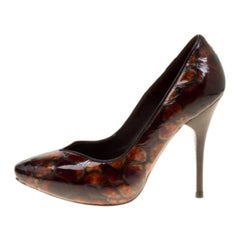 Alexander McQueen - Escarpins en cuir verni gaufré écaille de tortue bicolore - Taille 37