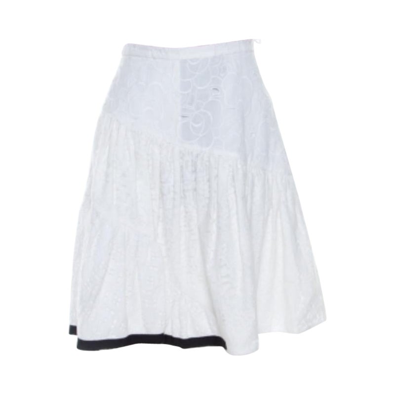 N21 Falda de algodón blanco con paneles de encaje S en venta