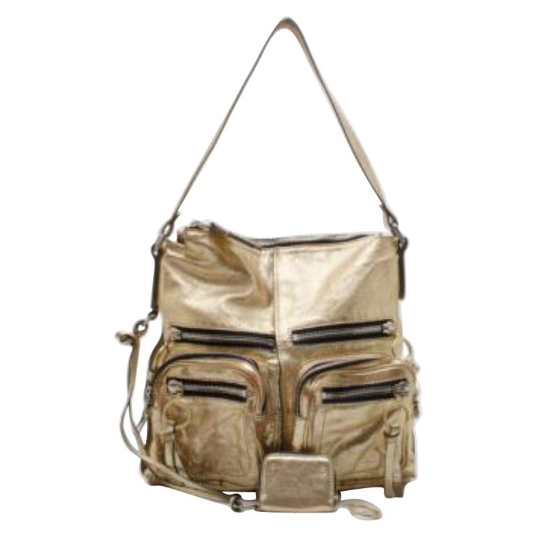 Borsa a tracolla grande Chloe in oro metallizzato in vendita