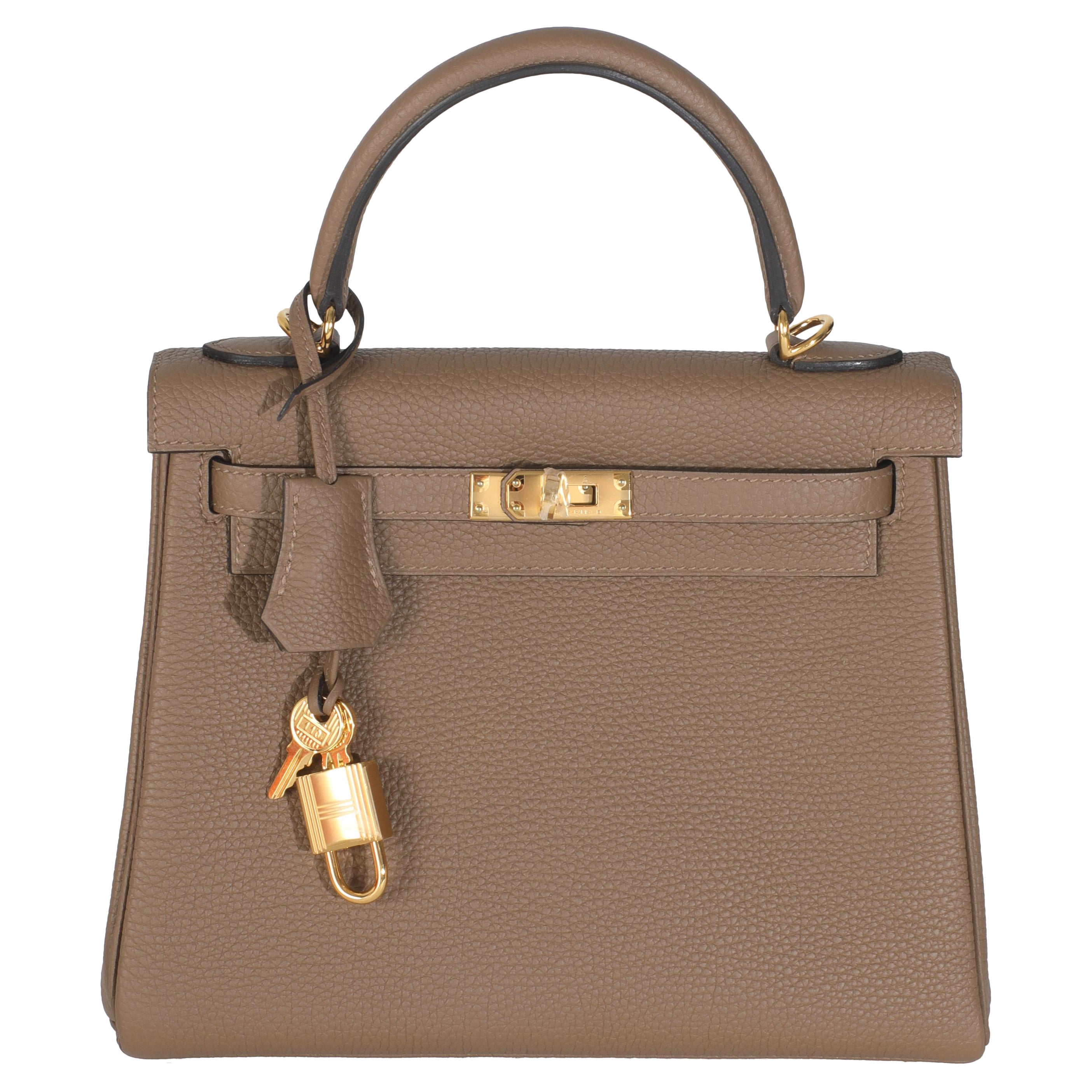 Hermès Beige De Weimar Togo Retourne Kelly 25 GHW in vendita