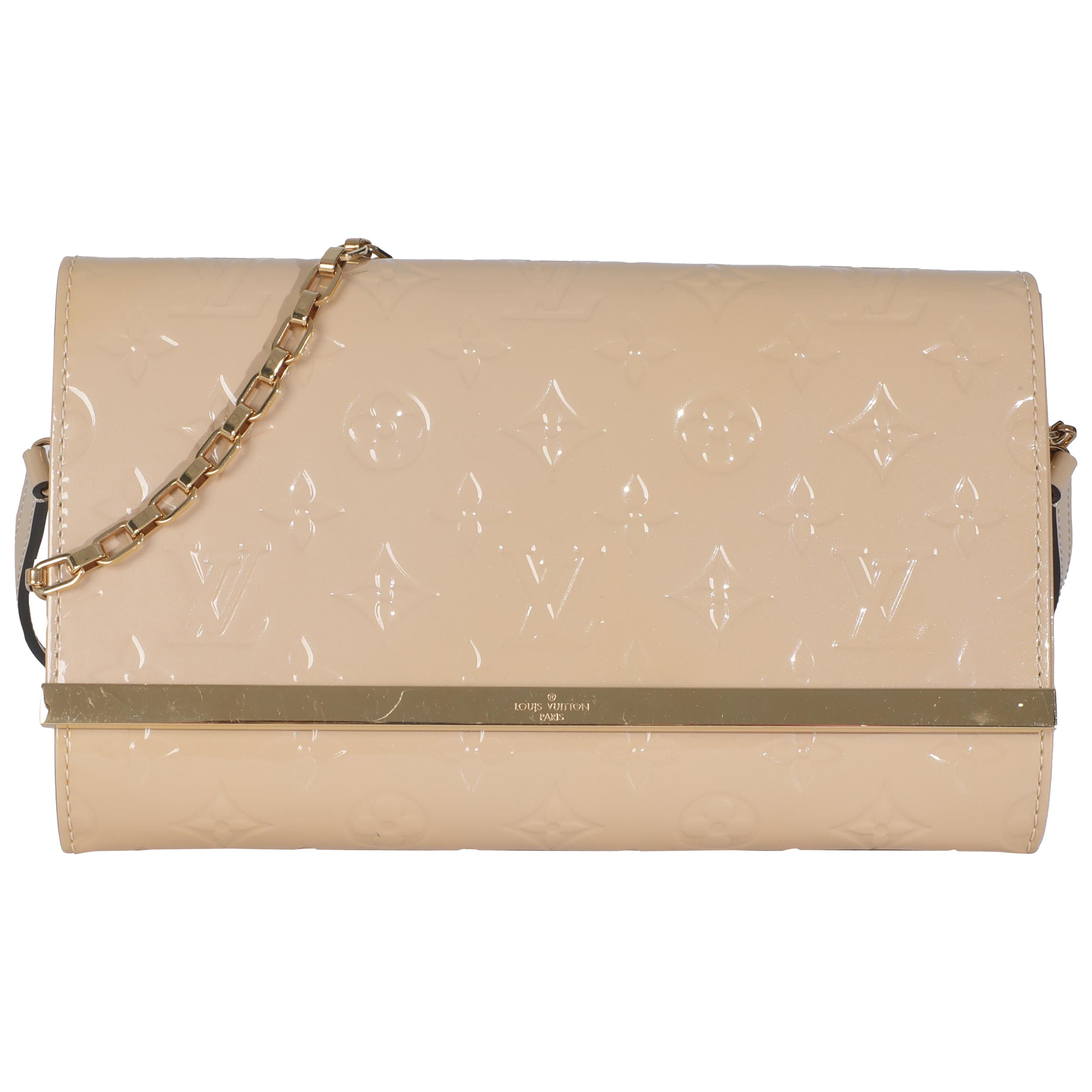 Pochette Monogram Vernis Ana de Louis Vuitton Dune en vente