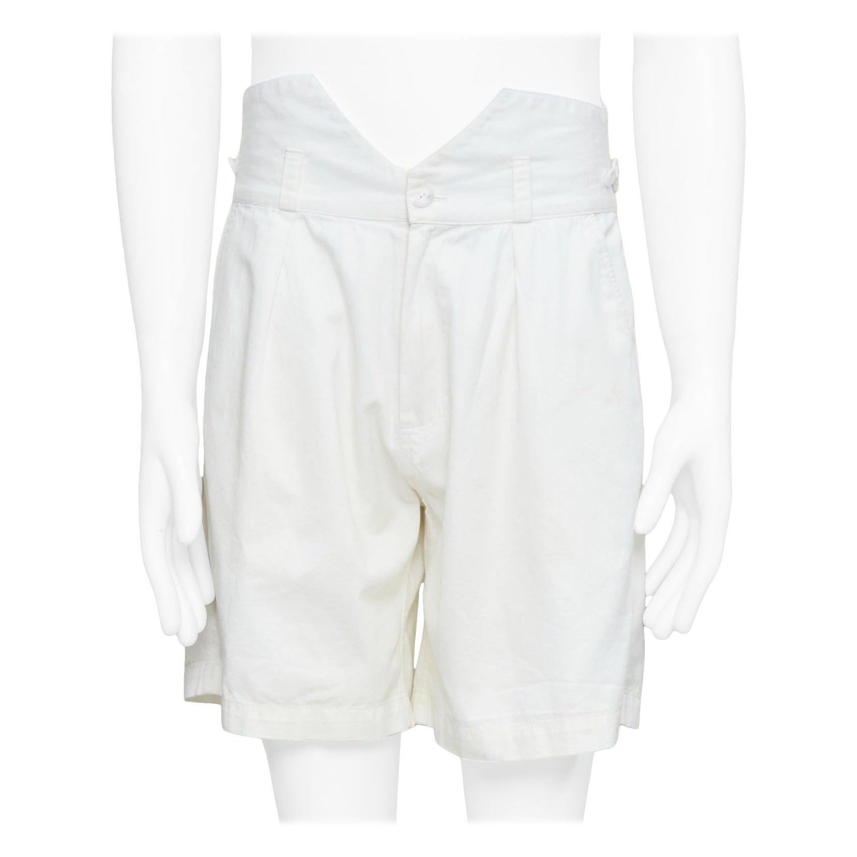 RAF SIMONS 2006 pantaloncini a vita alta in cotone a pieghe sul davanti EU50 L. in vendita