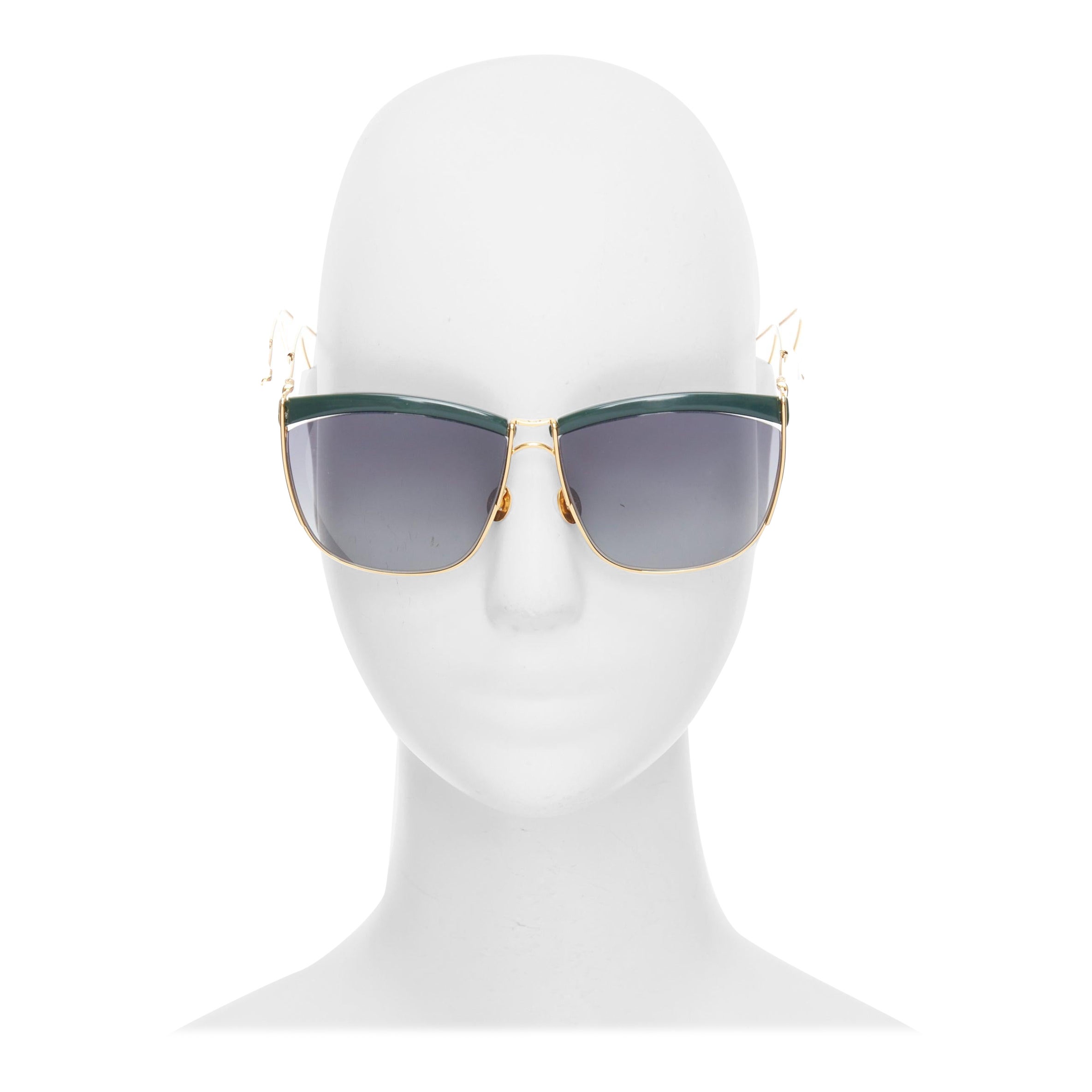 DIOR  So Electric green bridge gold trims gradient lens squoval sunnies en venta