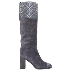 CHANEL 2023 grey suede diamond quilted CC logo block heel boots EU38.5