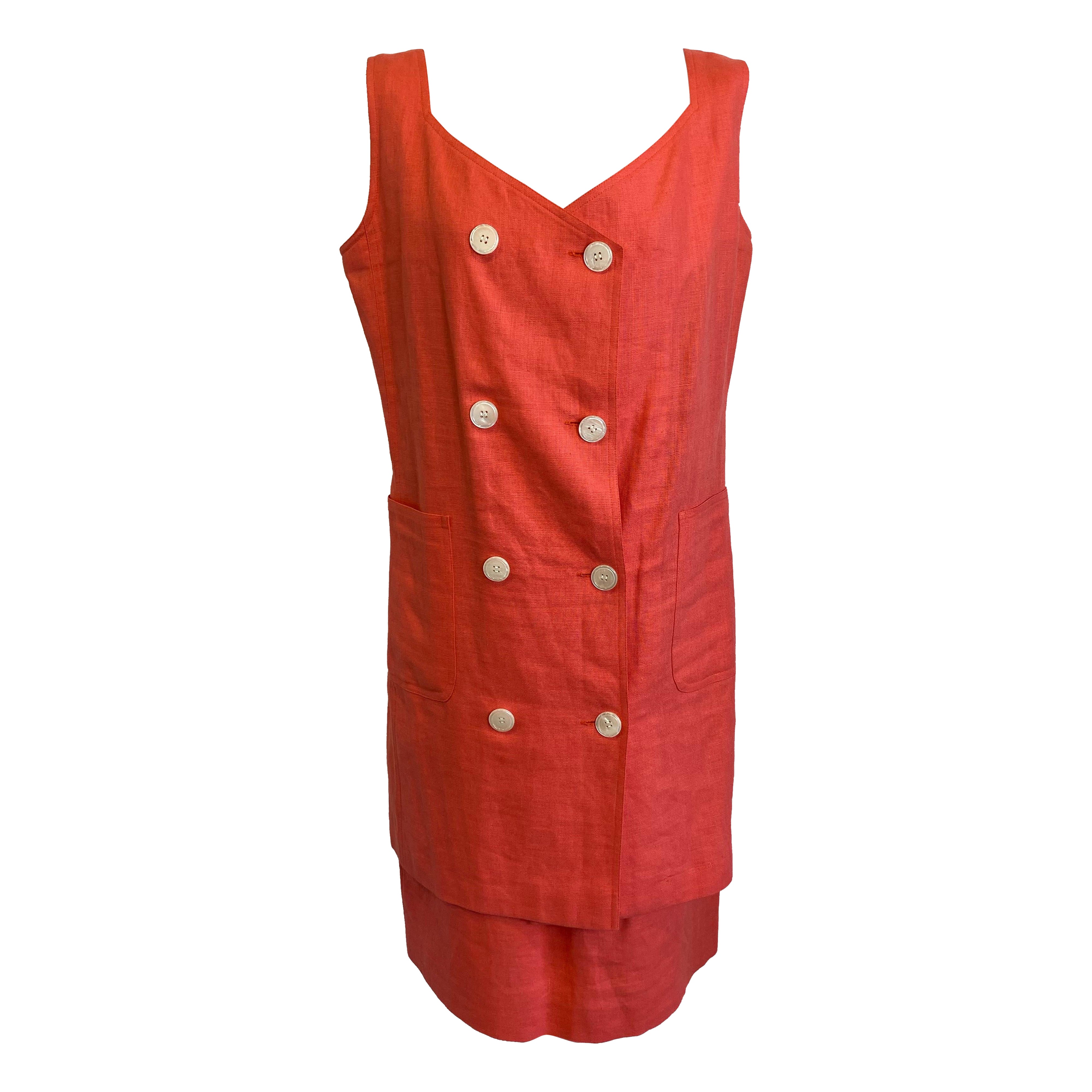 Long vest and Valentino skirt. en venta