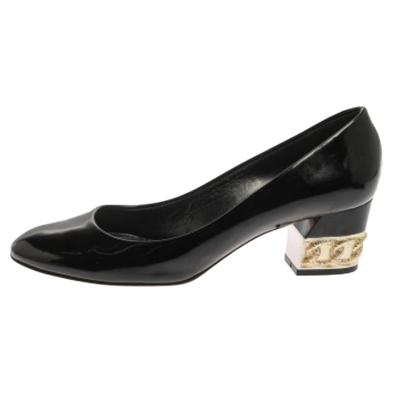 Casadei Black Patent Leather Chain Embellished Block Heel Pumps Size 37 For Sale