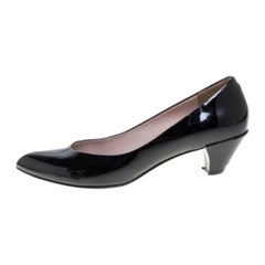 Marc by Marc Jacobs Black Patent Leather Pumps Size 37