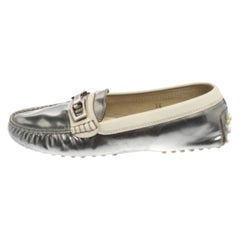 Tod's Silver/White Patent and Leather Logo Buckle Loafers Size 36