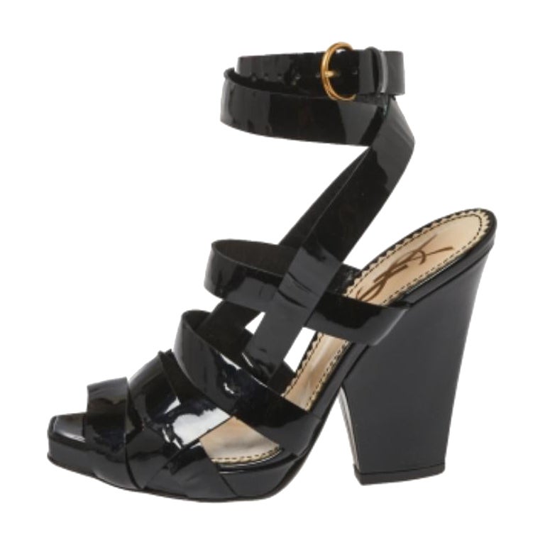 Saint Laurent Sandali alla caviglia in vernice nera misura 37 in vendita