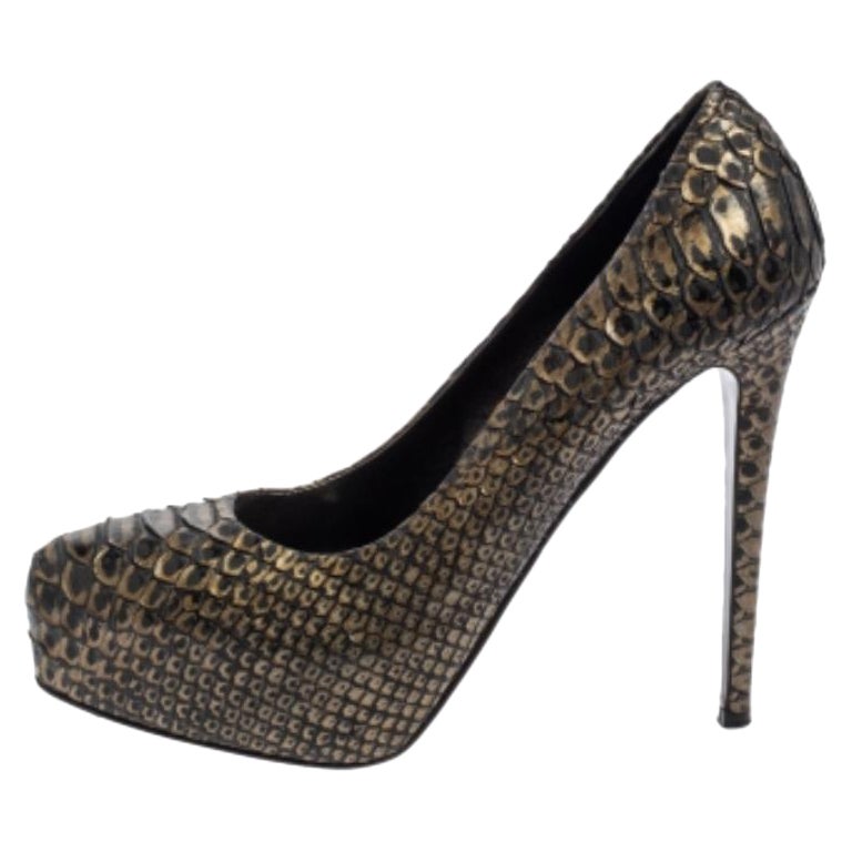 Le Silla Dark Green/Gold Python Leather Platform Pumps Size 39 For Sale