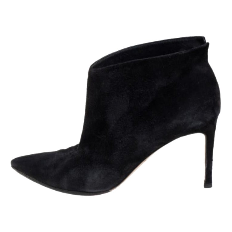 Gianvito Rossi Black Suede Kat Mid Booties Size 40.5 For Sale