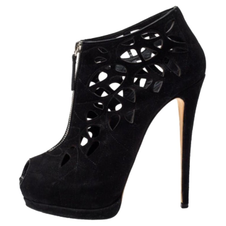Giuseppe Zanotti Black Suede Peep Toe Front Zipper Detail Ankle Boots Size 40