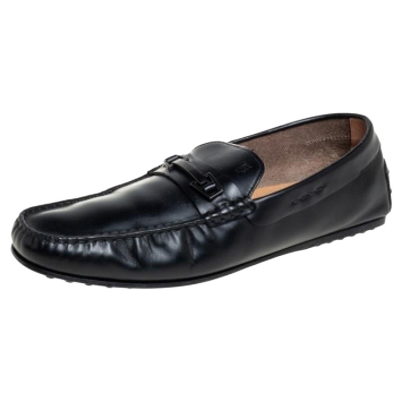 Tod's Black Leather Slip on Loafer Size 43 For Sale