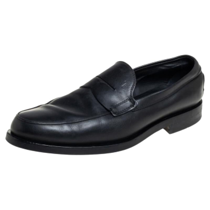 Tod's Black Leather Slip On Loafers Size 41 For Sale