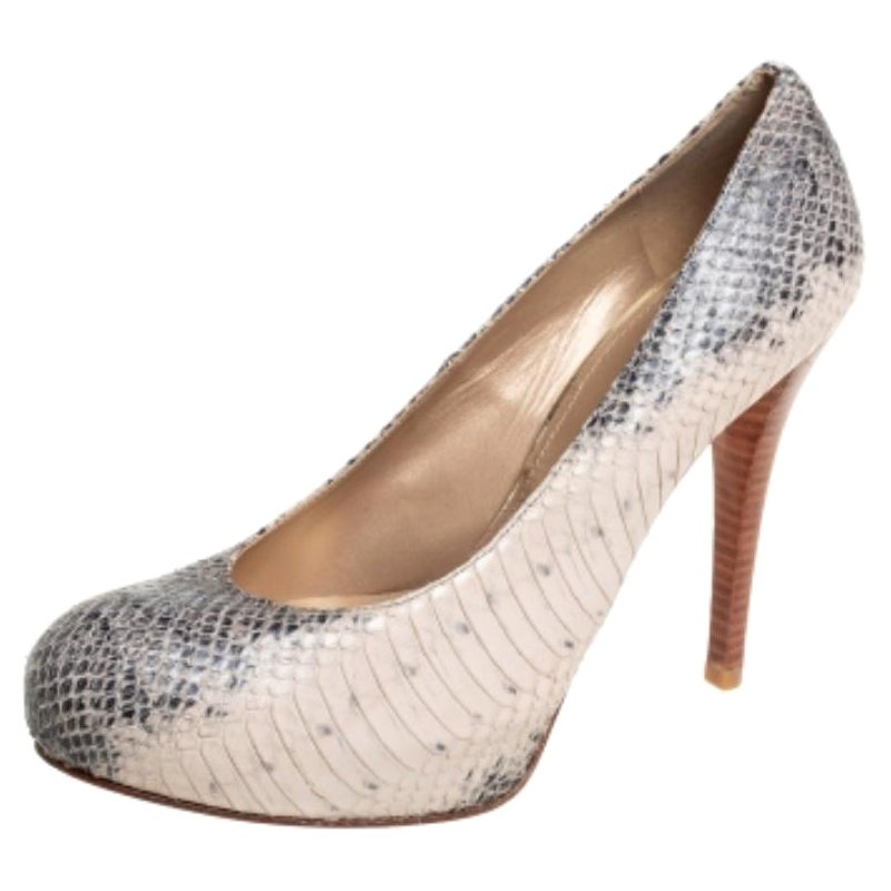 Stuart Weitzman Two Tone Watersnake Platform Pumps Size 39 For Sale