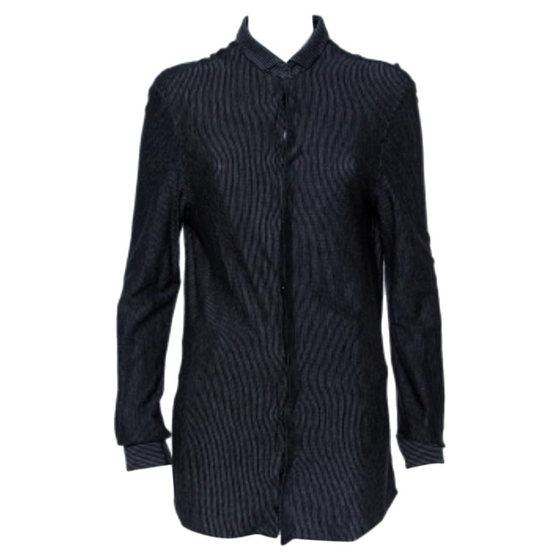 Emporio ARMANI Chemise à manches longues en tricot rayé noir M. en vente