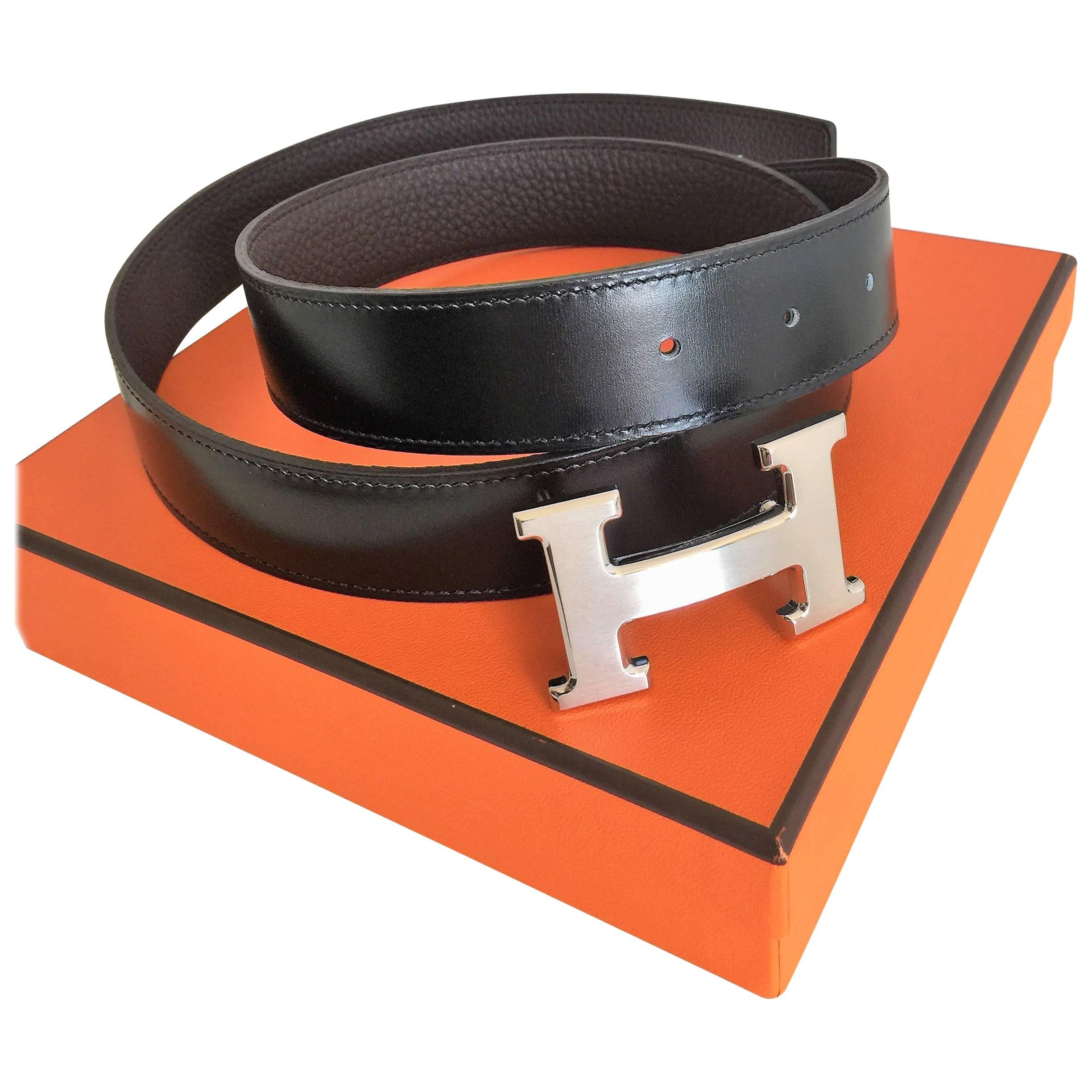 Hermes Reversible Belt Noir / Chocolat Strap, size 85x32, Silver Buckle, Unworn For Sale
