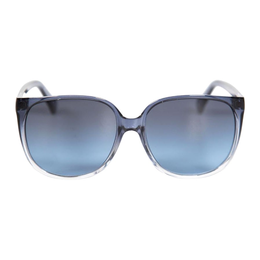 Dolce & Gabbana Blue Oversized Gradient Sunglasses For Sale