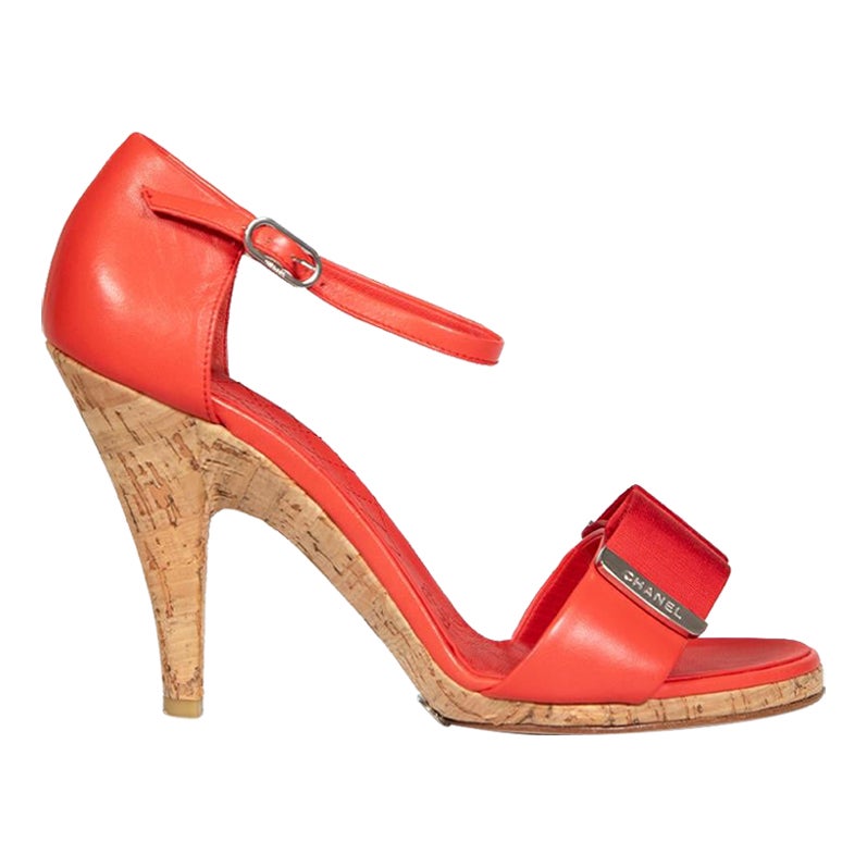 Chanel Red Leather & Cork Heeled Sandals Size IT 40 For Sale