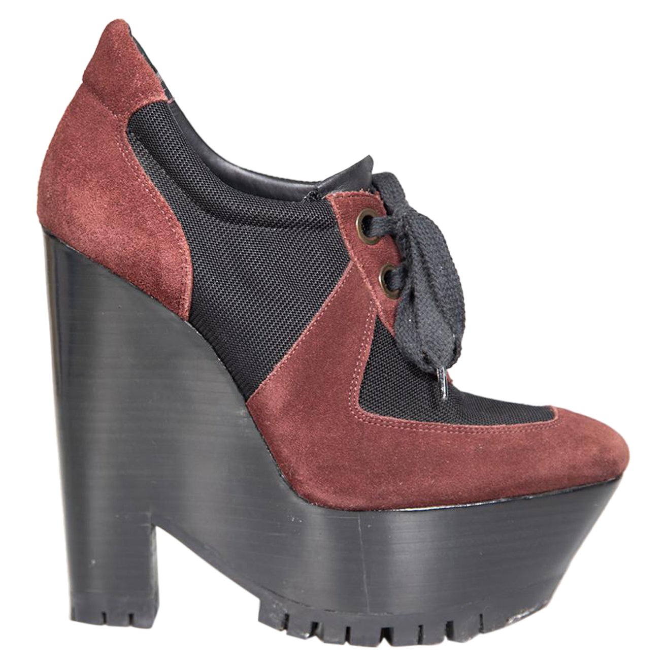 Burberry Suede Prorsum Stuart Wedge Lace Up Boots Size IT 40 For Sale