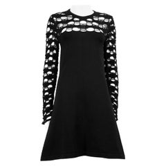 Louis Vuitton - Robe en maille noire avec découpes, taille M
