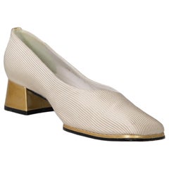 Stuart Weitzman Cream Textured Square Toe Pumps Size US 9