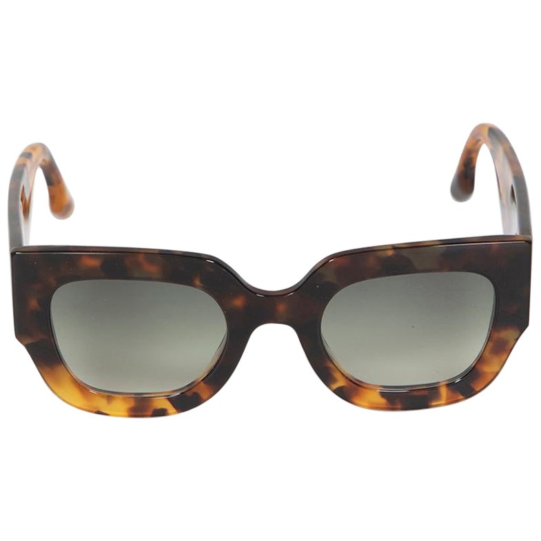 Victoria Beckham Dark Havana Gradient Square Sunglasses For Sale