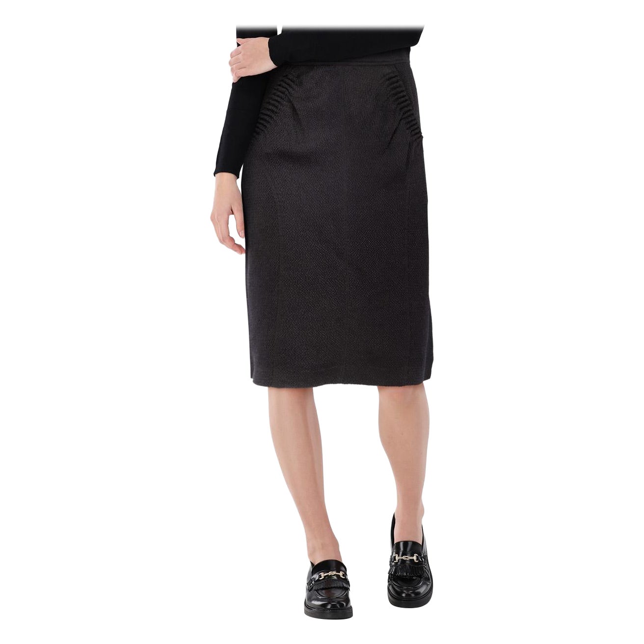 Burberry Black Knee Length Side Detail Pencil Skirt Size S For Sale