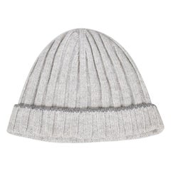 Chapeaux gris