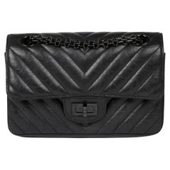 Chanel Black Chevron Quilted Crinkled Calfskin Leather SO Black 224 2.55 Reissue